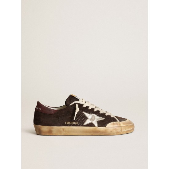 Super-Star Penstar in brown suede with a platinum star