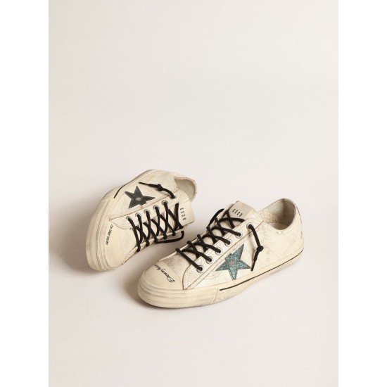 V-Star in glossy leather with metallic green crackle leather star